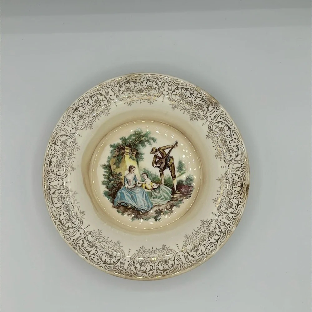 vintage Triumph Limoges Warranted 22 K Gold Bowl - made in USA